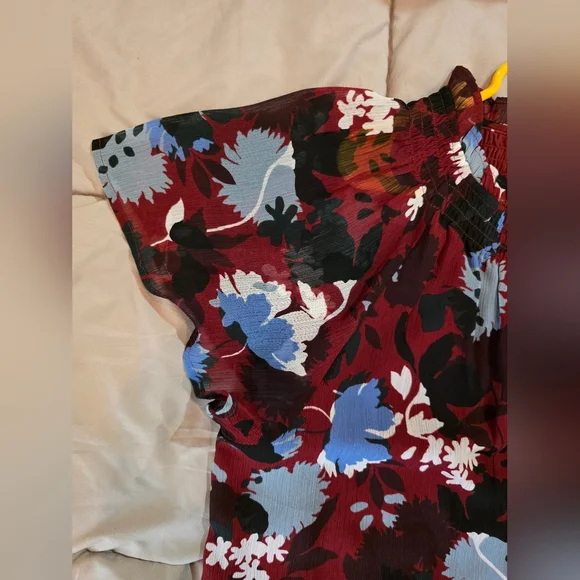 Ann Taylor Floral Ruffle Sleeve Blouse SizeL NWT - Picture 3 of 9